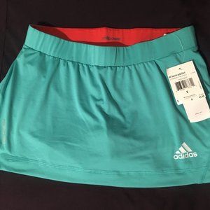 Adidas athletic skirt/shorts size small women's NWT skort